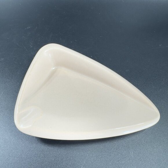 Vintage American Standard Tan Glazed Triangle Ashtray Dish Houseware Marked VTG - Picture 9 of 14